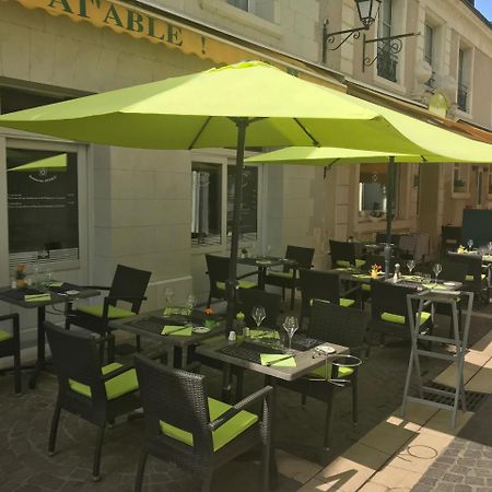Logis Hotel Restaurant La Boule D'Or Chinon Exterior foto