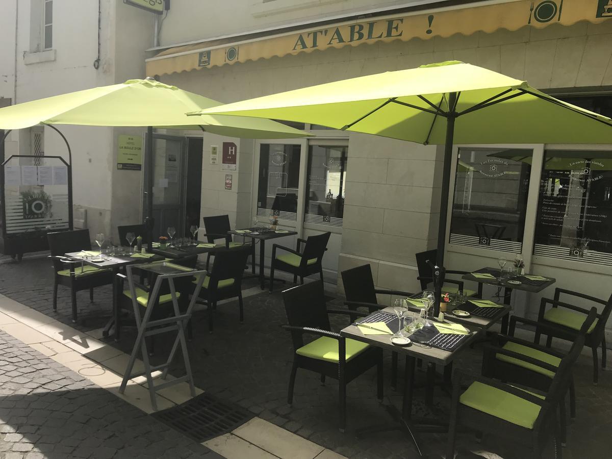 Logis Hotel Restaurant La Boule D'Or Chinon Exterior foto